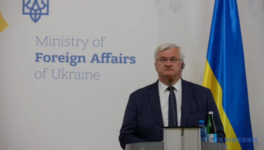 Сибіга назвав умови для ударів ЗСУ по ракетних установках КНДР у Росії