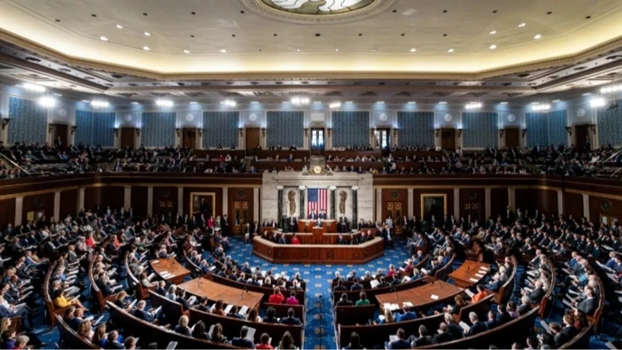 У Конгрес США внесли законопроєкт проти угоди Трампа з РФ щодо дизпалива